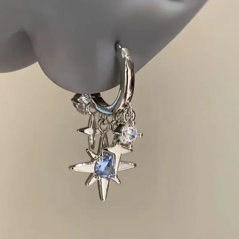 Pendientes Colgantes de Estrella con Piedras Azules – Set de 2 Piezas, Estilo Vintage y Encantador
