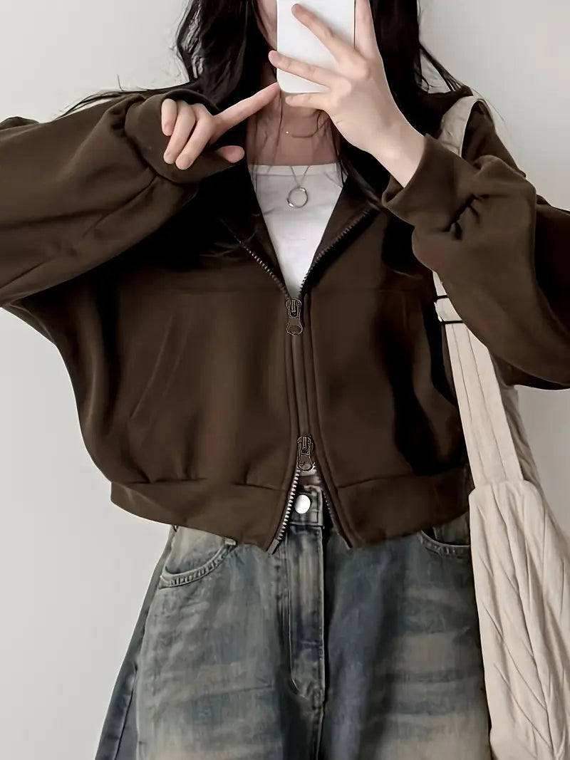 Chaqueta Corta Oversize de Estilo Coreano con Capucha – Casual y Moderna