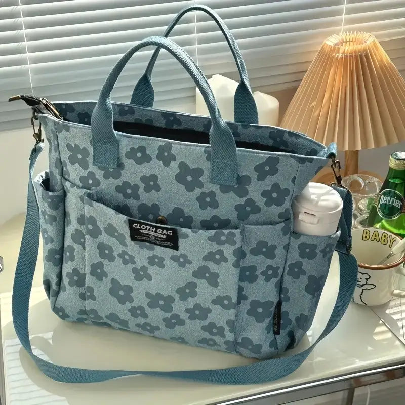 Bolso de Mano 3D con Diseño Floral – Estilo Casual y Juvenil