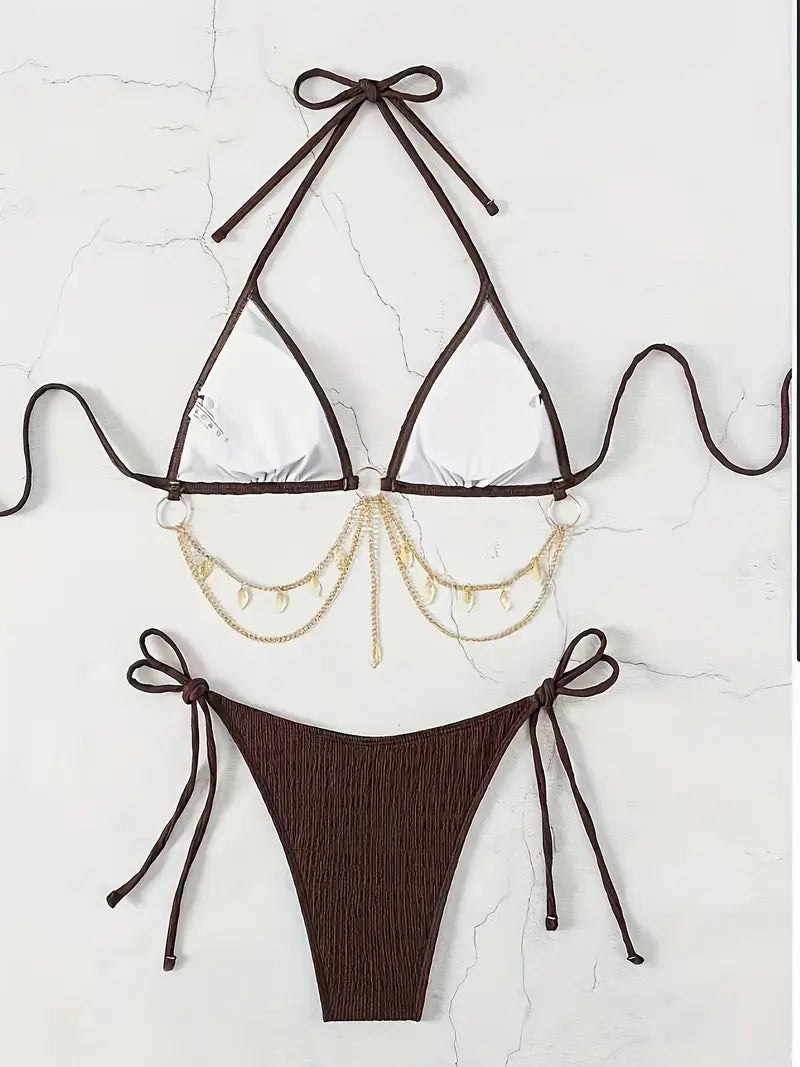 Bikini Sexy de Dos Piezas con Cadena Dorada – Estilo Halter y Corte Moderno