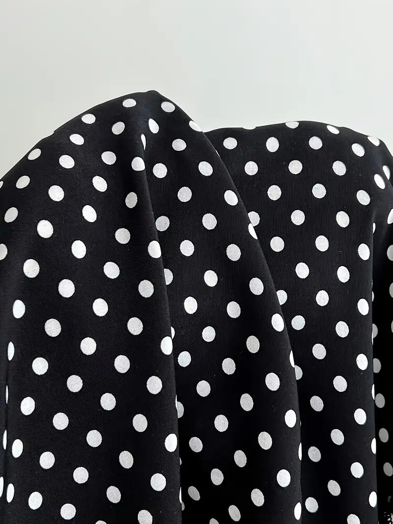 Vestido Mini con Lunares y Lazo – Encanto Veraniego y Estilo Casual