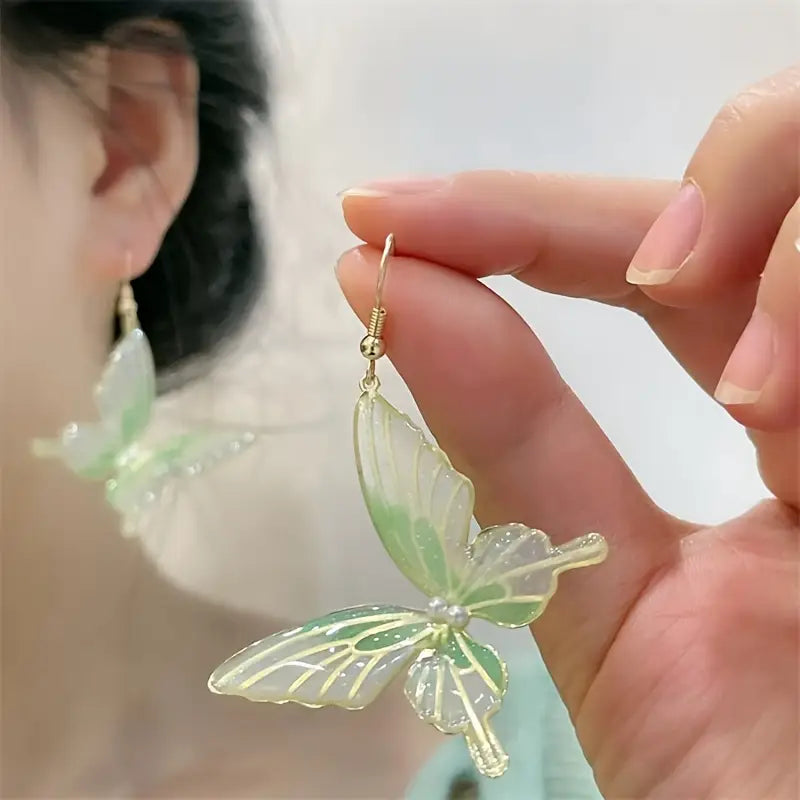 Pendientes de Mariposa Verde — Brillo y Encanto Diario