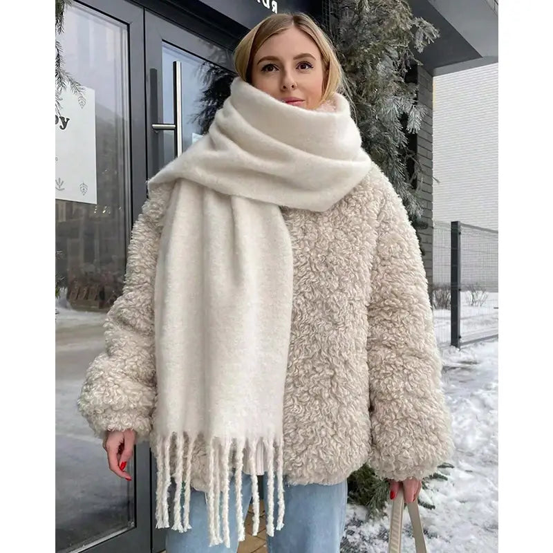 Bufanda de Invierno Suave con Flecos – Chal Peludo Antiviento y Cálido para Mujer