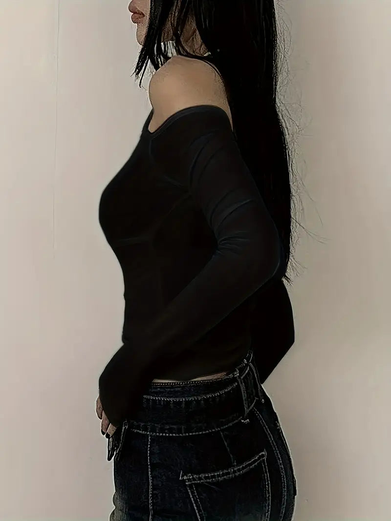 Camiseta Y2K con Hombros Descubiertos – Estilo Moderno y Atemporal