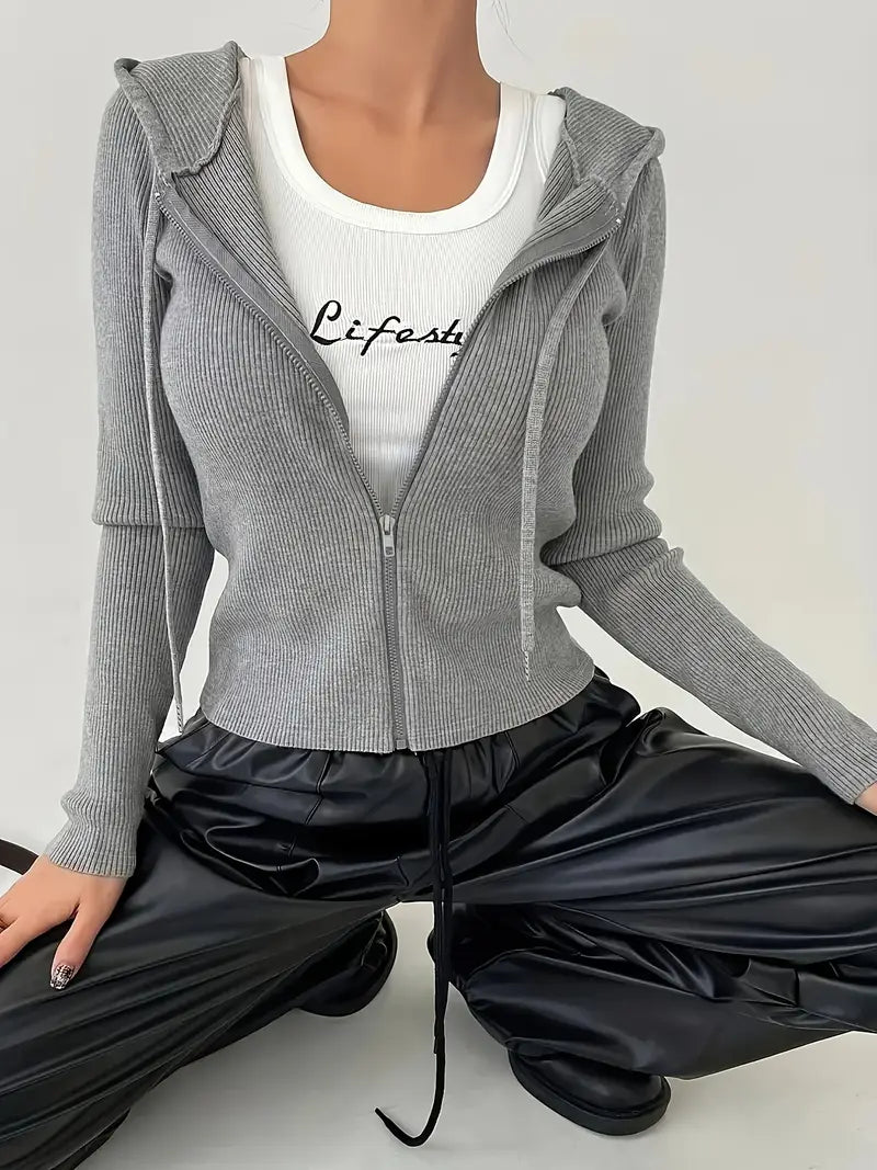 Chaqueta Elegante con Capucha para Mujer — Abrigo Largo con Cremallera Completa en Gris Sólido