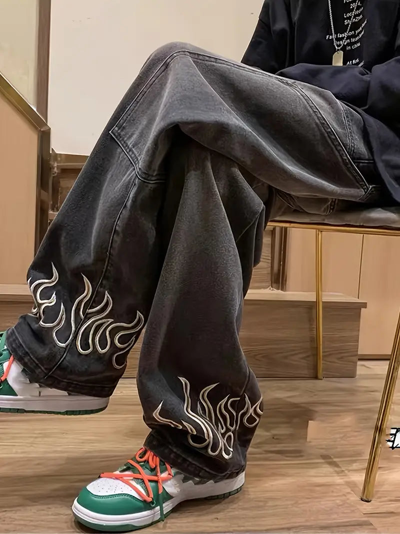 Jeans Urban Retro – Estilo Rústico Americano con Bordado de Fuego