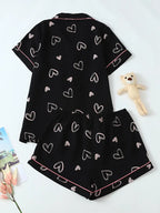 Conjunto Casual de Pijama con Estampado de Corazones Negros – Top sin Mangas y Pantalones Cortos para Mujer