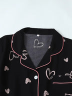 Conjunto Casual de Pijama con Estampado de Corazones Negros – Top sin Mangas y Pantalones Cortos para Mujer