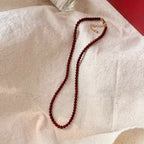 Collar Doble de Cuentas Rojas Estilo Vintage – Dúo Romántico Bohemio