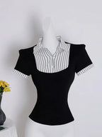 Blusa de Manga Corta Estilo Y2K con Cuello y Puños a Rayas — Camisa Abotonada Femenina y Versátil para Todas las Estaciones - BAKONE