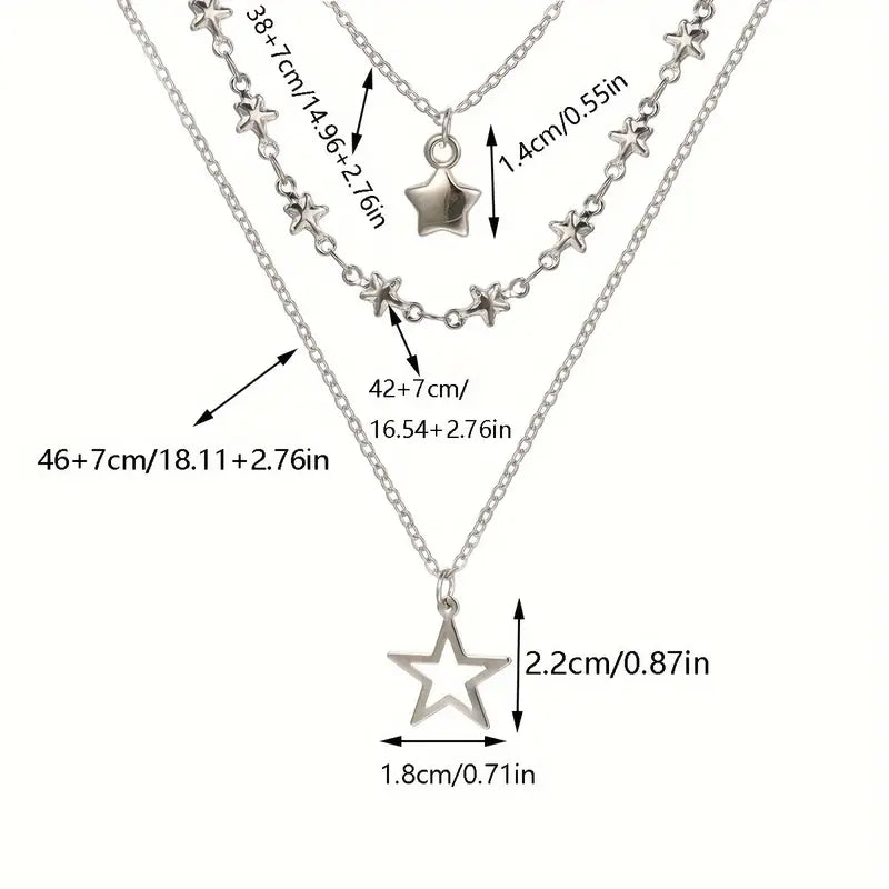 Collar en Capas con Colgante de Pentagrama Hueco – Joyería Elegante para Mujer