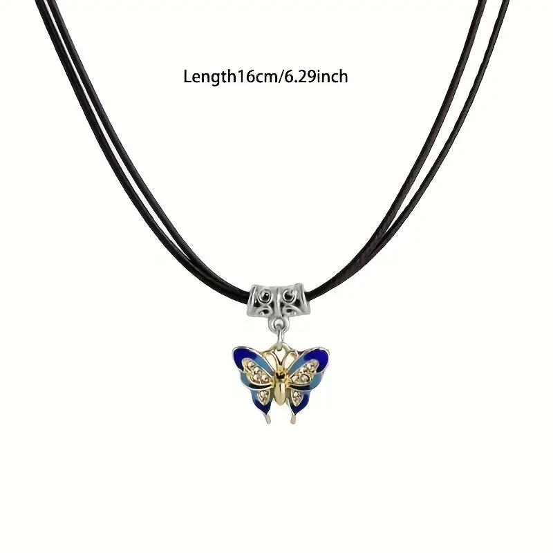 Collar de Mariposa Vintage con Gemas Brillantes