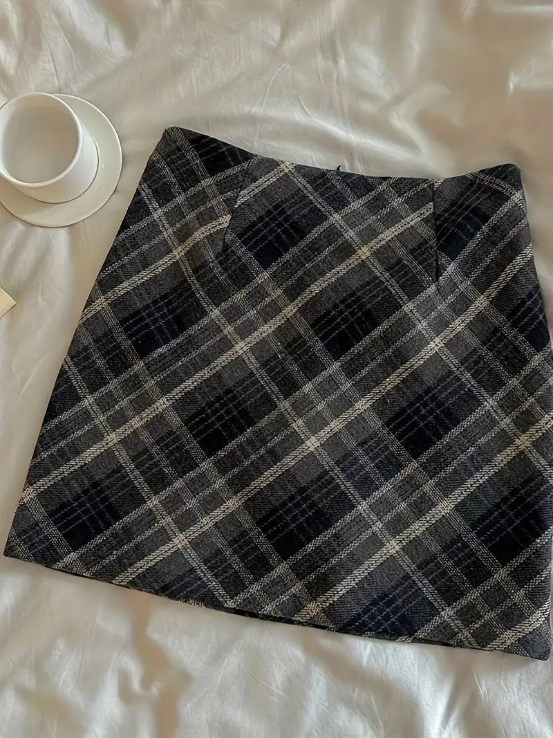 Falda A - Line a Cuadros para Mujer – Estilo Chic y Atemporal - BAKONE