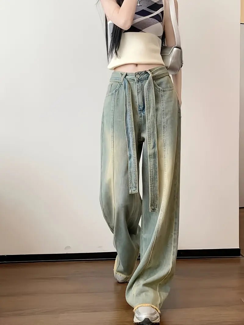 Jeans Rectos Vintage Lavados para Mujer – Denim Clásico y Atemporal - BAKONE