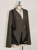 Top Asimétrico con Ribete de Lechuga — Estilo Y2K Moderno y Femenino - BAKONE