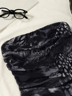 Top Corto sin Tirantes con Estampado de Leopardo Acuarela — Estilo Y2K con Volantes en Capas y Toque Moderno - BAKONE